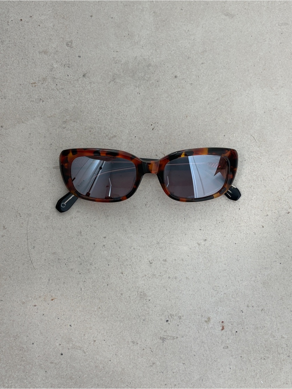 KREWE ’Milan’ Tortoiseshell Rectangular Sunglasses - Brown/Black